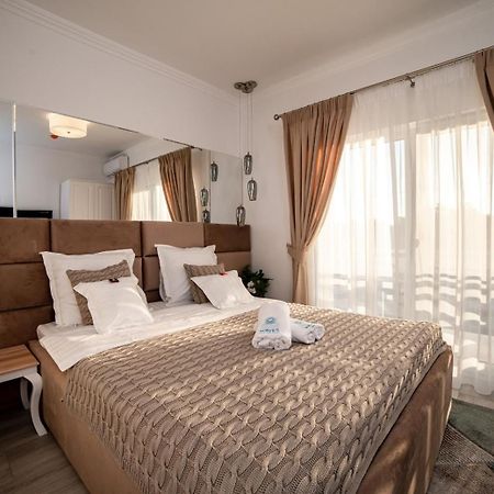 Club Waves - Vama Veche Hotel Kültér fotó