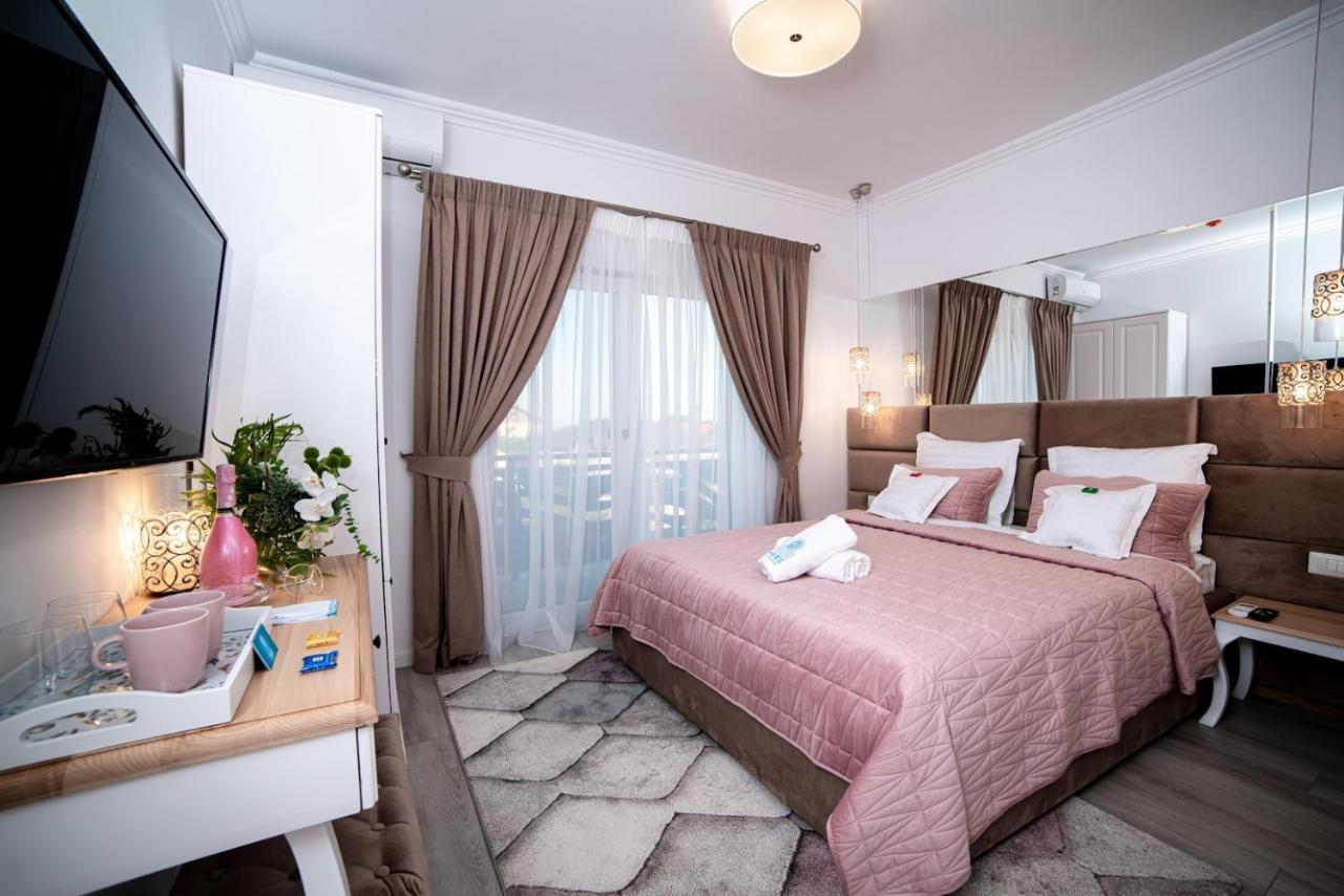 Club Waves - Vama Veche Hotel Kültér fotó