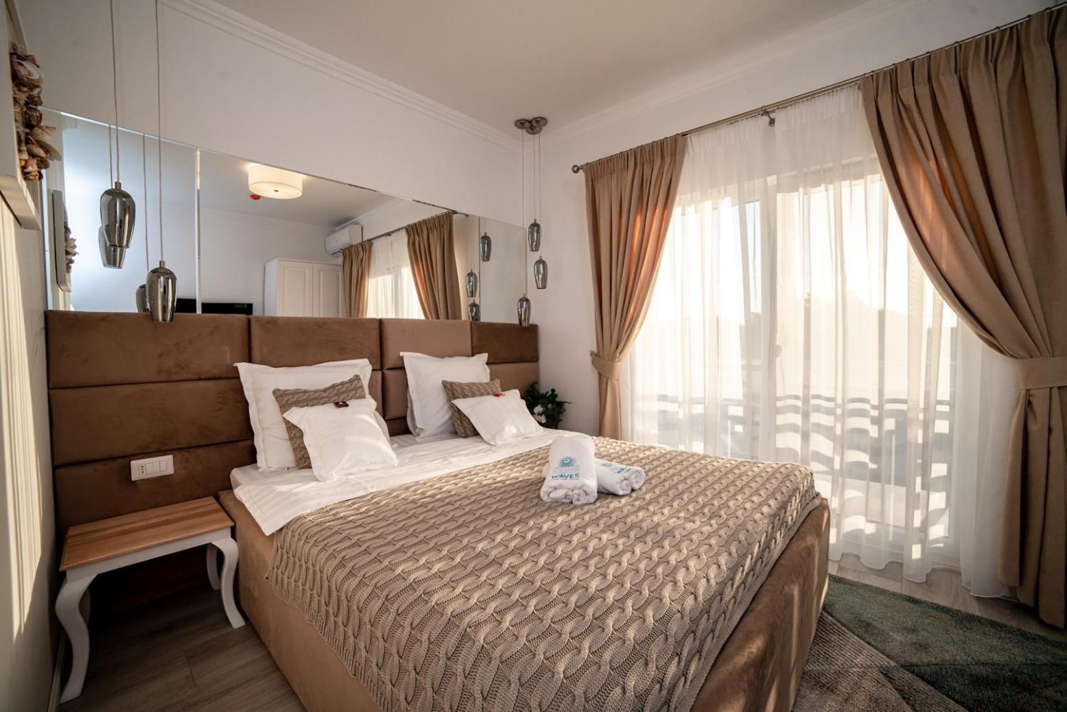 Club Waves - Vama Veche Hotel Kültér fotó