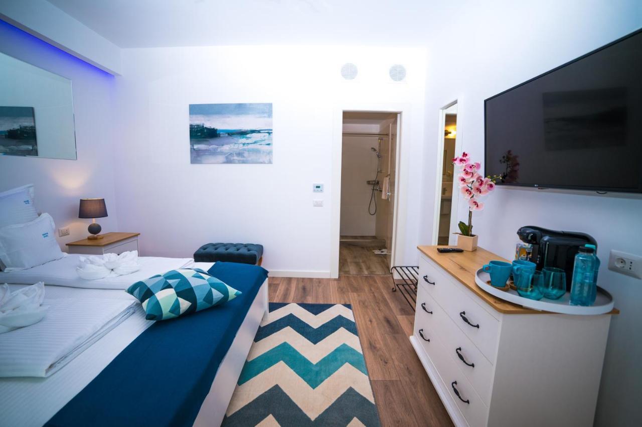 Club Waves - Vama Veche Hotel Kültér fotó