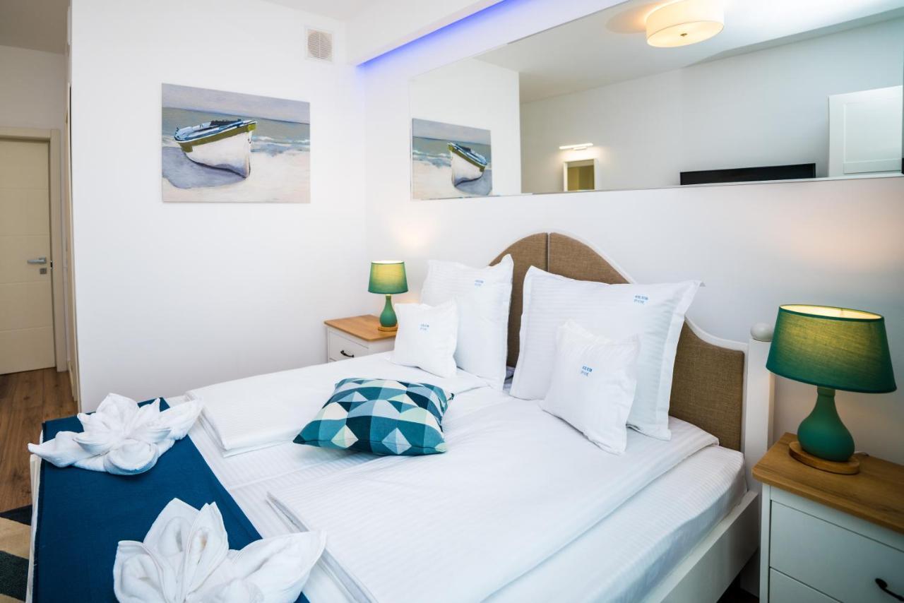 Club Waves - Vama Veche Hotel Kültér fotó